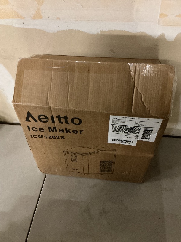 Photo 1 of Aeitto Ice Maker Countertop 26lbs/24H, Ice Machine 8 Ice Cubes Ready in 6 Mins, 2 Sizes of Bullet Ice Portable Ice Makers with Basket & Scoop, Auto Self-Cleaning for Home/Kitchen/Office Stainless