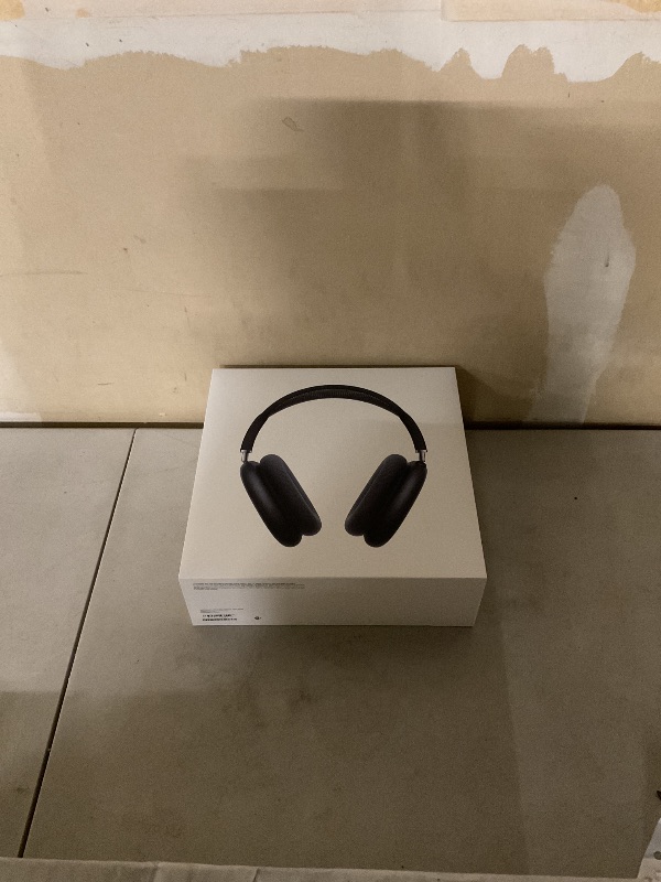 Photo 1 of Apple AirPods Max Wireless Over-Ear Headphones, Pro-Level Active Noise Cancellation, Transparency Mode, Personalized Spatial Audio, USB-C Charging, Bluetooth Headphones for iPhone - Midnight