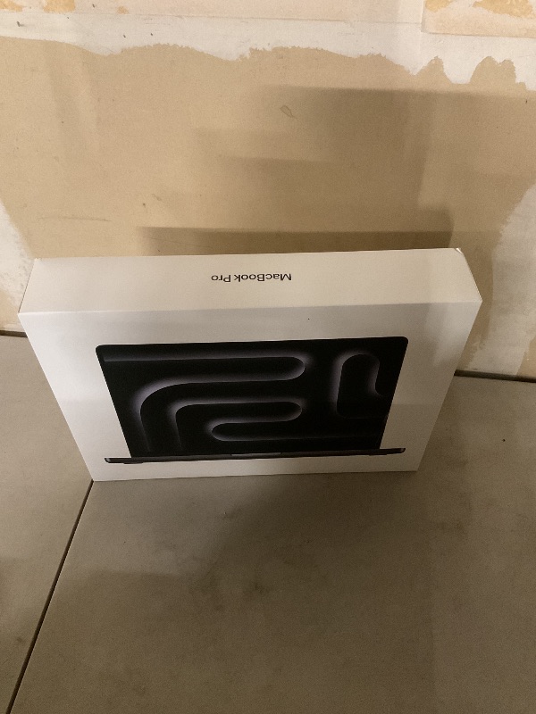 Photo 1 of Apple 2025 MacBook Pro Laptop with Apple M5 chip with 10?core CPU and 10?core GPU: Built for AI, 14.2-inch Liquid Retina XDR Display, 24GB Unified Memory, 1TB SSD Storage; Space Black