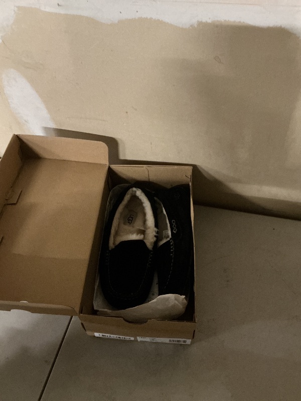 Photo 1 of UGG Men's Ascot Slipper, Black, 07
