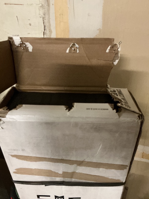 Photo 1 of Mishimoto MMTC-DMAX-15SL Transmission Cooler, Compatible With Chevrolet/GMC 6.6L Duramax (LML) 2015-2016