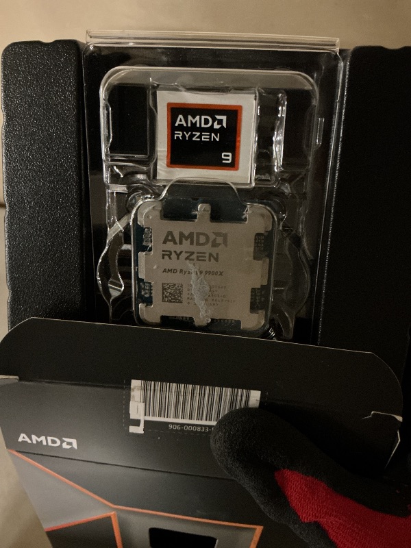 Photo 1 of AMD Ryzen™ 9 9900X 12-Core, 24-Thread Unlocked Desktop Processor