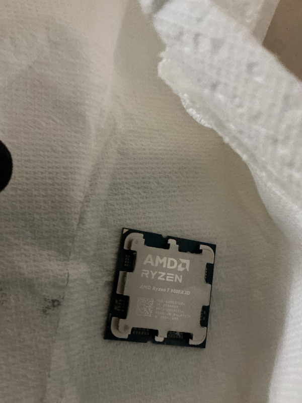 Photo 1 of AMD RYZEN 7 9800X3D 8-Core