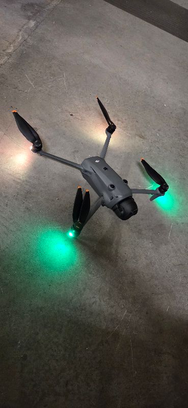 Photo 1 of DJI Mavic 4 Pro Drone 512GB Creator Combo (DJI RC Pro 2) with 100MP Hasselblad Camera, Triple-Camera System, 6K/60fps HDR Video, 51-Min Flight Time, O4+ 30km Video Transmission, 0.1-Lux Night Vision