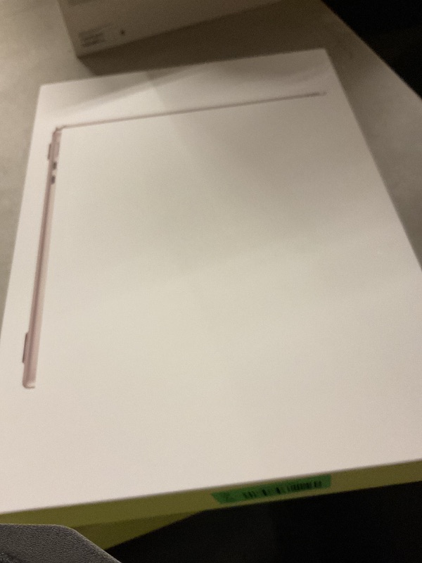 Photo 1 of Apple 2026 MacBook Air 13-inch Laptop with M5 chip: Built for AI, 13.6-inch Liquid Retina Display, 24GB Unified Memory, 1TB SSD, 12MP Center Stage Camera, Touch ID, Wi-Fi 7; Starlight