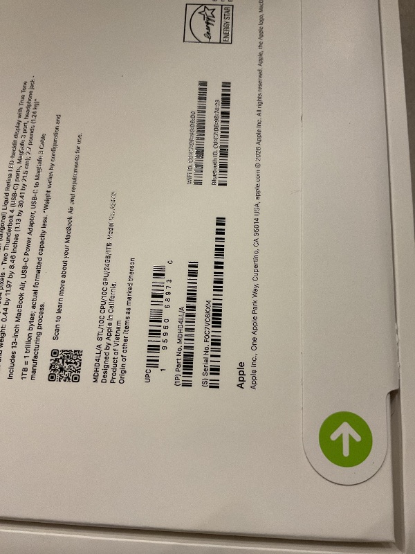 Photo 1 of Apple 2026 MacBook Air 13-inch Laptop with M5 chip: Built for AI, 13.6-inch Liquid Retina Display, 24GB Unified Memory, 1TB SSD, 12MP Center Stage Camera, Touch ID, Wi-Fi 7; Starlight