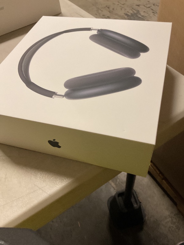 Photo 1 of Apple AirPods Max 2 Wireless Over-Ear Headphones, Active Noise Cancellation, Adaptive Audio, Personalized Spatial Audio, Live Translation, Bluetooth Headphones for iPhone – Midnight