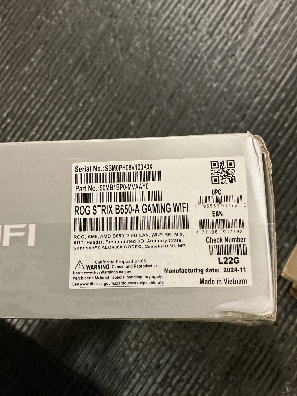 Photo 1 of Asus ROG Strix B650-A Gaming WiFi AMD B650 AM5 DDR5 6400 DP HDMI 3x M2 USB3.2 WiFi 6E + BT AURA RGB 2.5Gbit LAN ATX Armoury Crate, AI Suite 3, PCIe Slot Q-Release