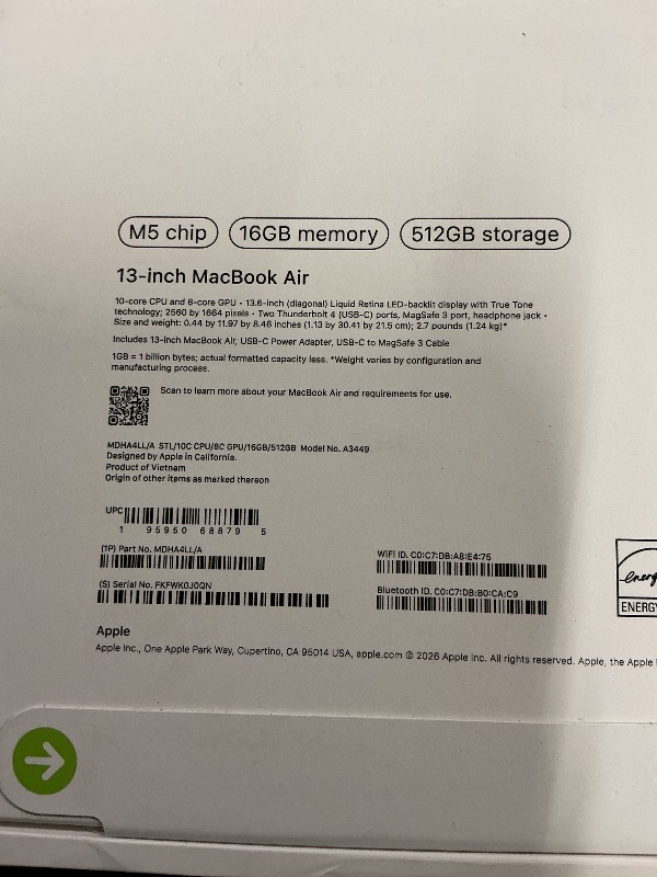 Photo 1 of Apple 2026 MacBook Air 13-inch Laptop with M5 chip: Built for AI, 13.6-inch Liquid Retina Display, 16GB Unified Memory, 512GB SSD, 12MP Center Stage Camera, Touch ID, Wi-Fi 7; Starlight