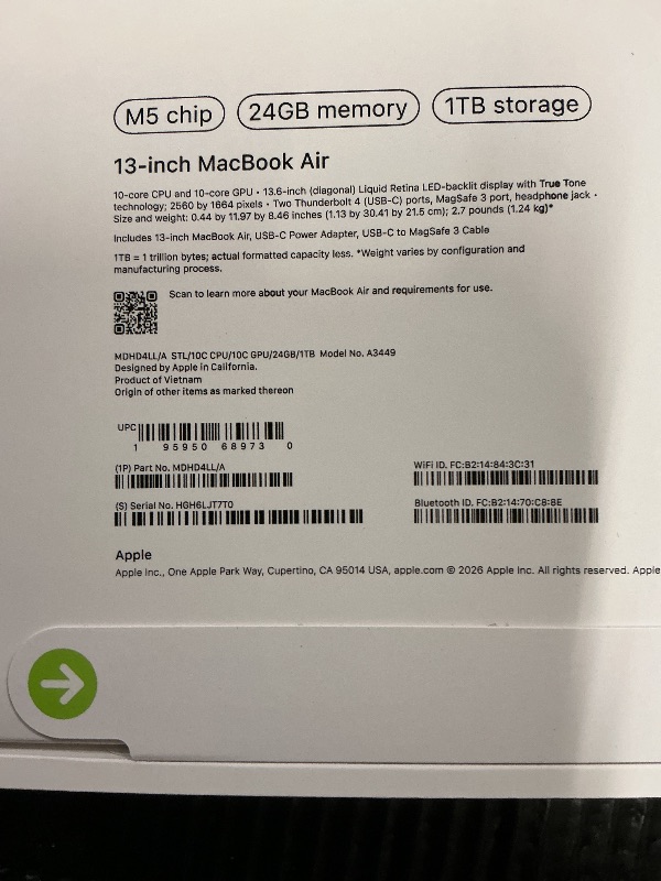 Photo 1 of FACTORY SEALED— Apple 2026 MacBook Air 13-inch Laptop with M5 chip: Built for AI, 13.6-inch Liquid Retina Display, 24GB Unified Memory, 1TB SSD, 12MP Center Stage Camera, Touch ID, Wi-Fi 7; Starlight