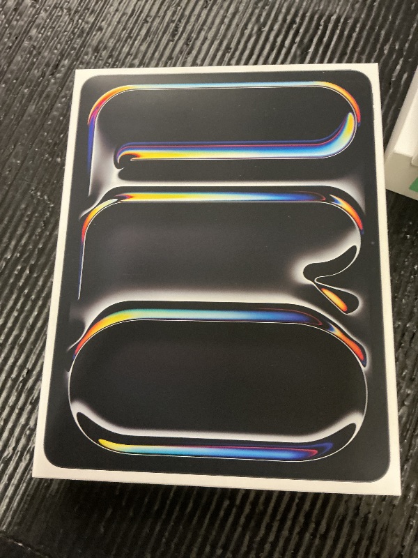 Photo 1 of FACTORY SEALED— Apple iPad Pro 13-inch (M5): Ultra Retina XDR Display, 512GB, Landscape 12MP Front Camera/12MP Back Camera, LiDAR Scanner, Wi-Fi 7 with Apple N1, Face ID, All-Day Battery Life — Space Black
