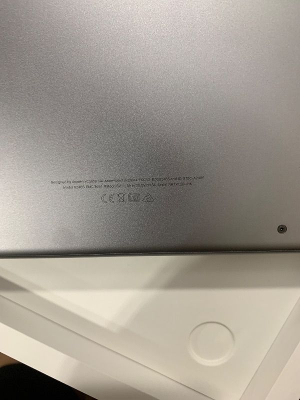 Photo 1 of Apple 2026 MacBook Pro Laptop with Apple M5 Pro chip with 18-core CPU and 20-core GPU: Built for AI, 16.2-inch Liquid Retina XDR Display, 24GB Unified Memory, 1TB SSD, Wi-Fi 7; Space GREY SEALED