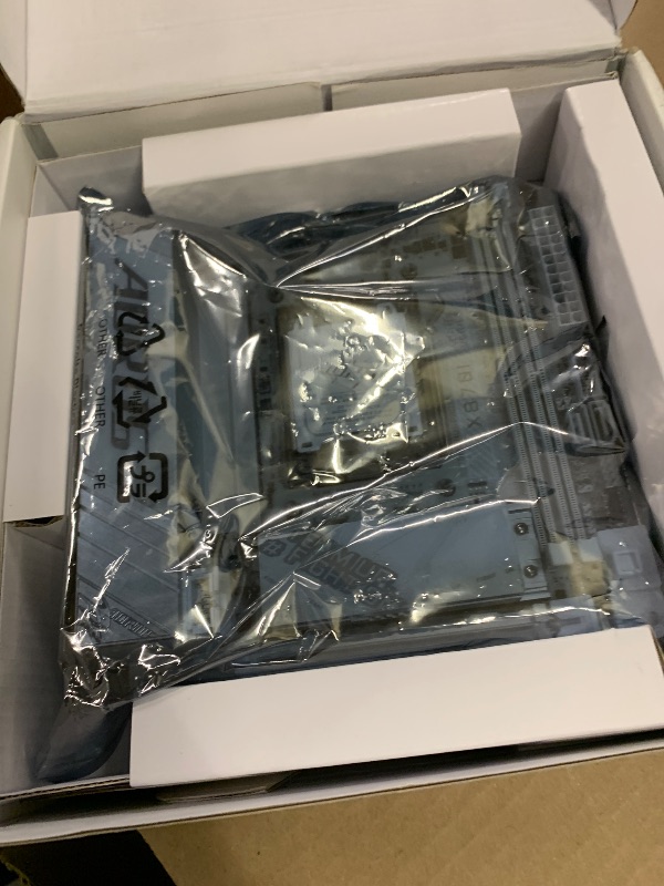 View 2 of GIGABYTE X870I AORUS PRO ICE AMD AM5 LGA 1718 Motherboard, Mini-ITX, DDR5, 2X M.2, PCIe 5.0, USB-C, WIFI7, 2.5GbE LAN, EZ-Latch, 5-Year Warranty