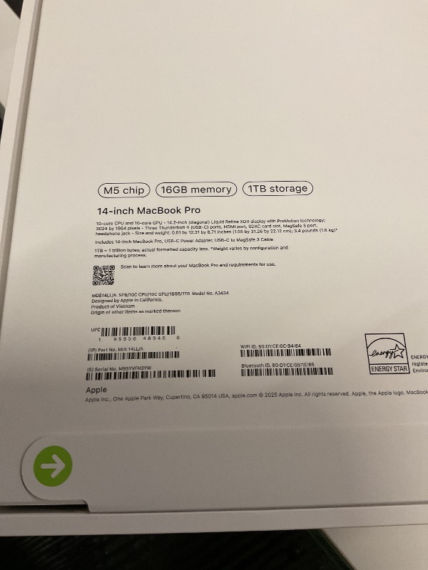 Photo 1 of FACTORY SEALED— Apple 2025 MacBook Pro Laptop with Apple M5 chip with 10?core CPU and 10?core GPU: Built for AI, 14.2-inch Liquid Retina XDR Display, 16GB Unified Memory, 1TB SSD Storage; Space Black