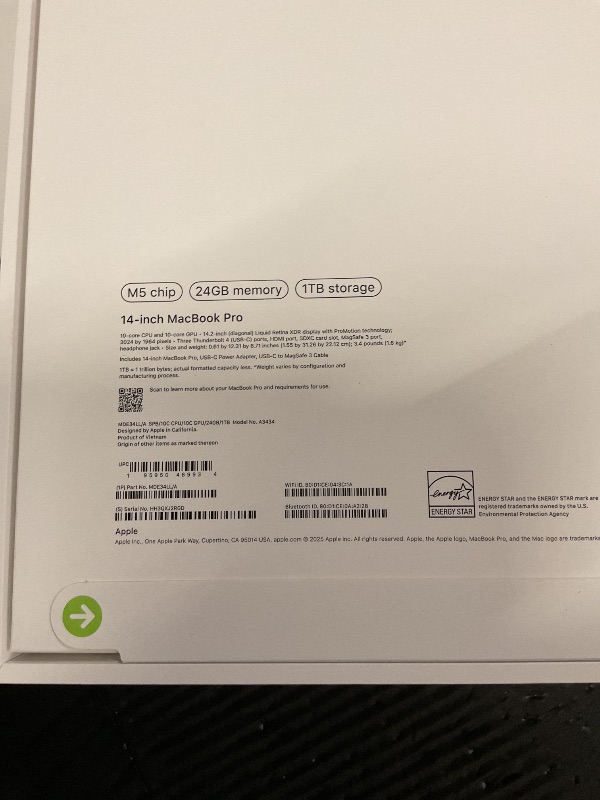 Photo 1 of FACTORY SEALED— Apple 2025 MacBook Pro Laptop with Apple M5 chip with 10?core CPU and 10?core GPU: Built for AI, 14.2-inch Liquid Retina XDR Display, 24GB Unified Memory, 1TB SSD Storage; Space Black