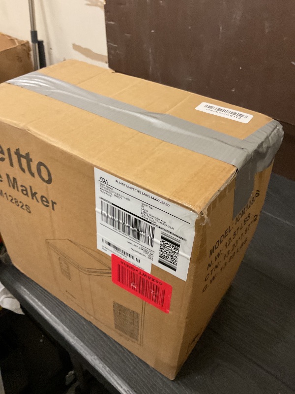Photo 1 of Aeitto Ice Maker Countertop 26lbs/24H, Ice Machine 8 Ice Cubes Ready in 6 Mins, 2 Sizes of Bullet Ice Portable Ice Makers with Basket & Scoop, Auto Self-Cleaning for Home/Kitchen/Office Stainless