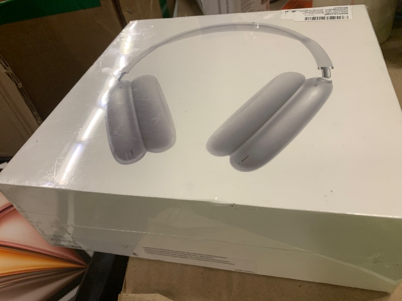 Photo 1 of Apple AirPods Max Wireless Over-Ear Headphones, Active Noise Cancelling, Transparency Mode, Personalized Spatial Audio, Dolby Atmos, Bluetooth Headphones for iPhone – Silver