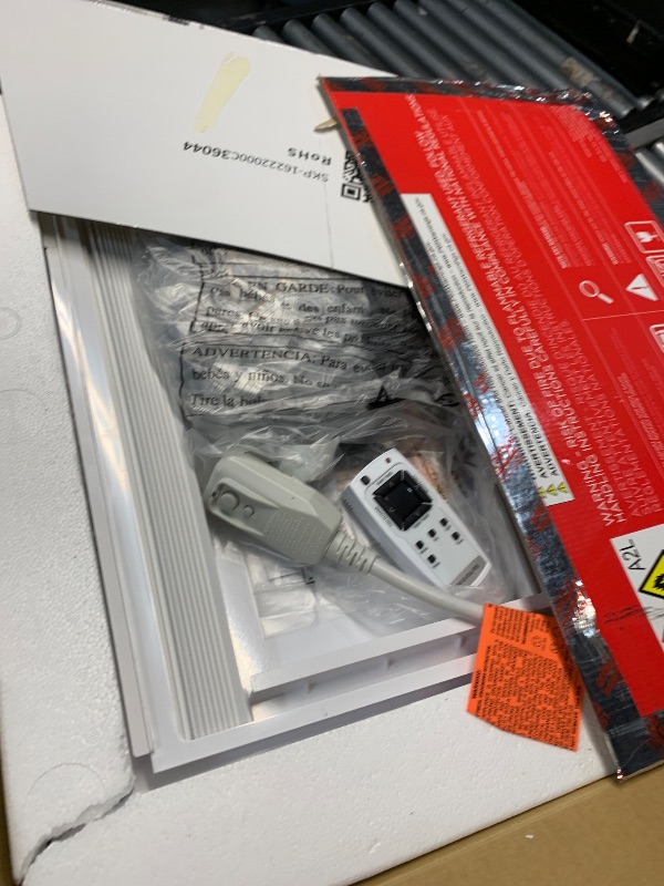 Photo 1 of **FOR PARTS, NO POWER**Frigidaire 12,000 BTU Window Air Conditioner with Remote Control, Cools Up to 550 Sq. Ft., Quiet Operation, Eco Mode, 3 Fan Speeds, Auto Restart, White