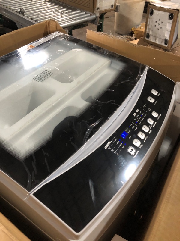 Photo 1 of ***TRUCK/TRAILER PICKUP ONLY***BLACK+DECKER 3.0 Cu. Ft. Portable Washer, 26.5 lb. Capacity, BPW30MW, White
