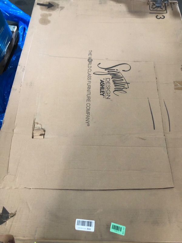 Photo 1 of ***FACTORY SEALED******TRUCK/TRAILER PICKUP ONLY***Signature Design by Ashley 6-Drawer Bedroom Dresser, Whitewash, Paxberry