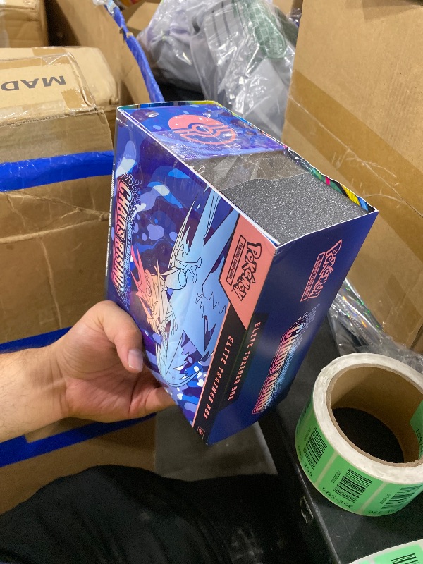 Photo 1 of Pokémon TCG: Mega Evolution—Chaos Rising Elite Trainer Box