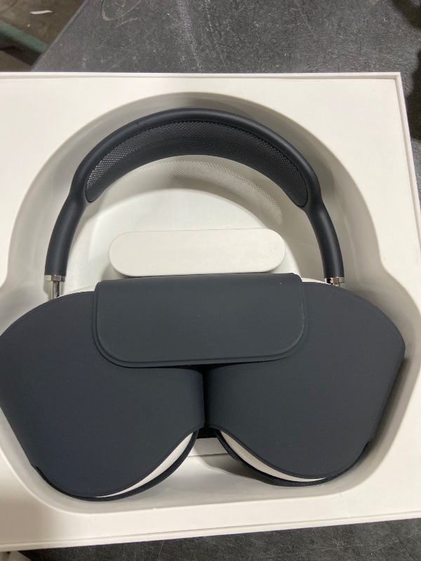 Photo 1 of Apple AirPods Max 2 Wireless Over-Ear Headphones, Active Noise Cancellation, Adaptive Audio, Personalized Spatial Audio, Live Translation, Bluetooth Headphones for iPhone – Midnight