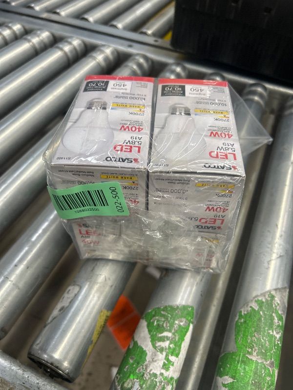 Photo 1 of **4 pack**Satco 11402 5.8W LED A19 Light Bulb, 40W Replacement, 2700K Warm White, 450 Lumens