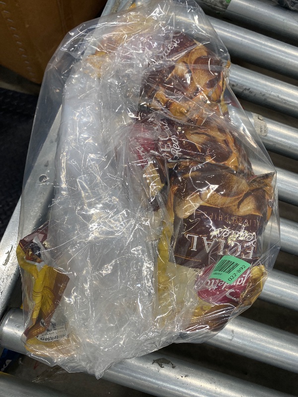 Photo 1 of **5 PACKS** Gardetto's Special Request Garlic Rye Chips, 8 oz, OCT-NOV 2026