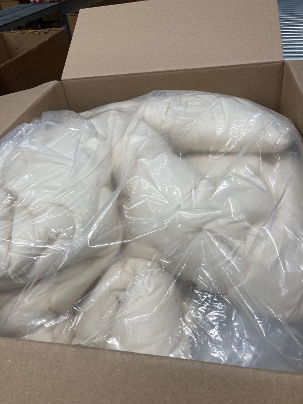 Photo 1 of 
 
Visit the Store, WhatsBedding
WhatsBedding
Visit the Store
4.5
4.5 out of 5 stars
(4,225)
WhatsBedding Feather Down Fiber Comforter Duvet Insert Queen 90"x90"
Filled with Feather and Down Fiber, All Season, 100% Cotton, Luxury Hotel Bedding Style
300+ 