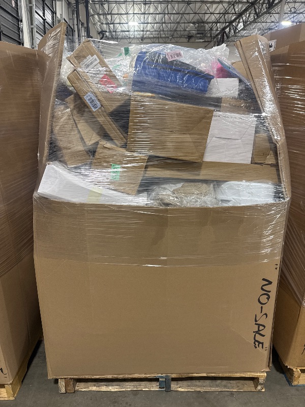 Photo 1 of Nellis Variety Box: Pallet | See Notes for Details
