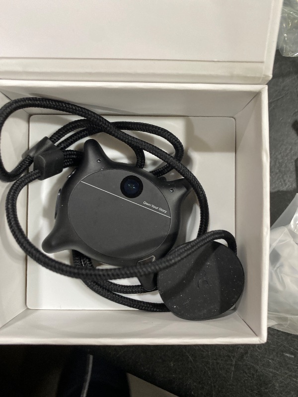 Photo 1 of Looki L1 AI Wearable Lifelogging Device (Black)