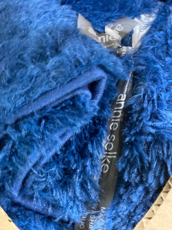 Photo 1 of DweIke Luxury Fluffy Area Rug