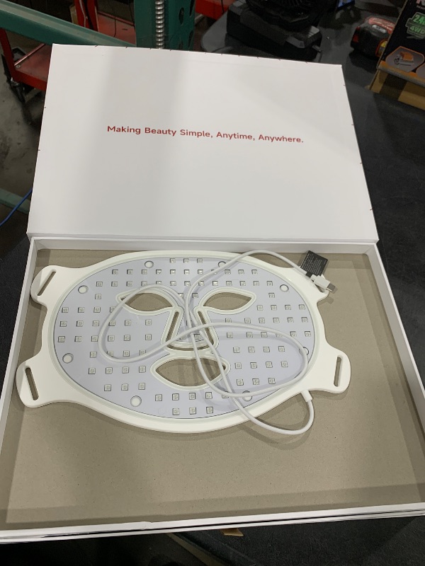 Photo 1 of MEGELIN 7 Colors LED Light Therapy Facial Mask