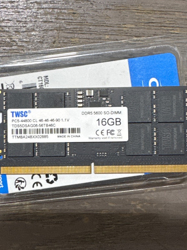 Photo 1 of Crucial 16GB DDR5 RAM Laptop Memory 5600MHz