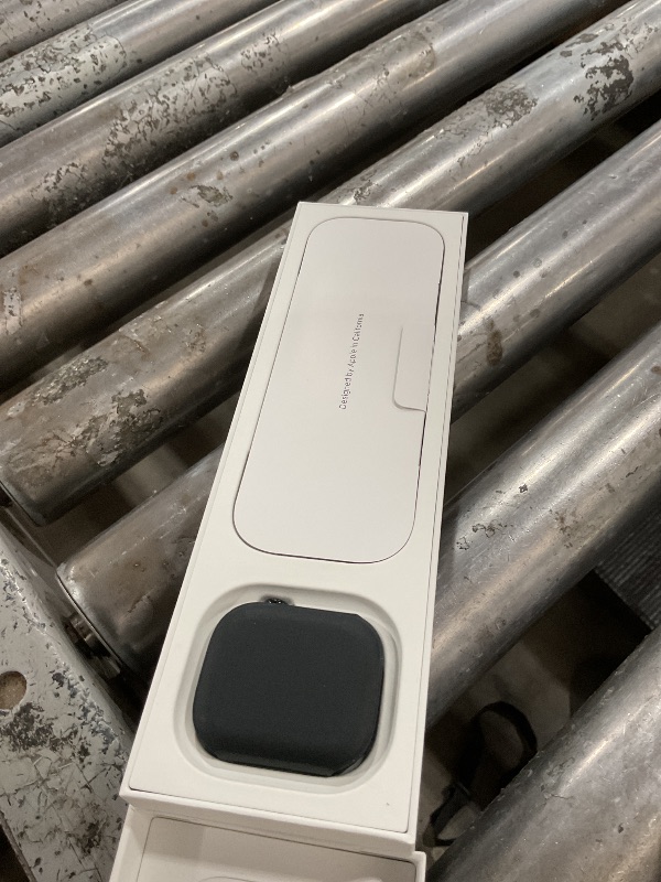 Photo 1 of Apple Watch Series 10 Smartwatch