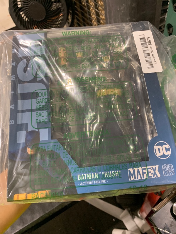 Photo 1 of DC Comics Batman Hush Mafex Action Figure