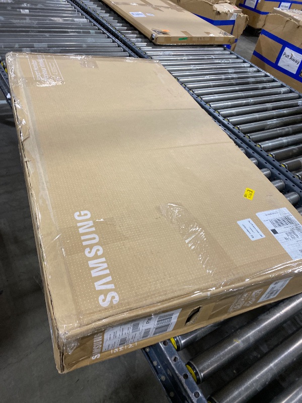 Photo 1 of Samsung 43” M7 (M70F) Series 4K UHD Smart Monitor