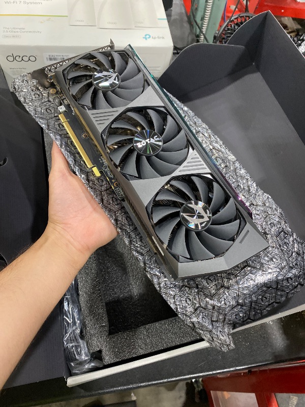Photo 1 of ZOTAC Gaming GeForce RTX 5070 Solid OC 12GB GDDR7 Graphics Card
