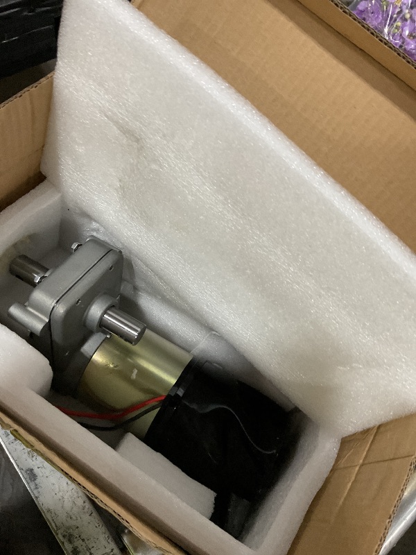 Photo 1 of LDCRE 520555 RV Slide Out Motor Assembly