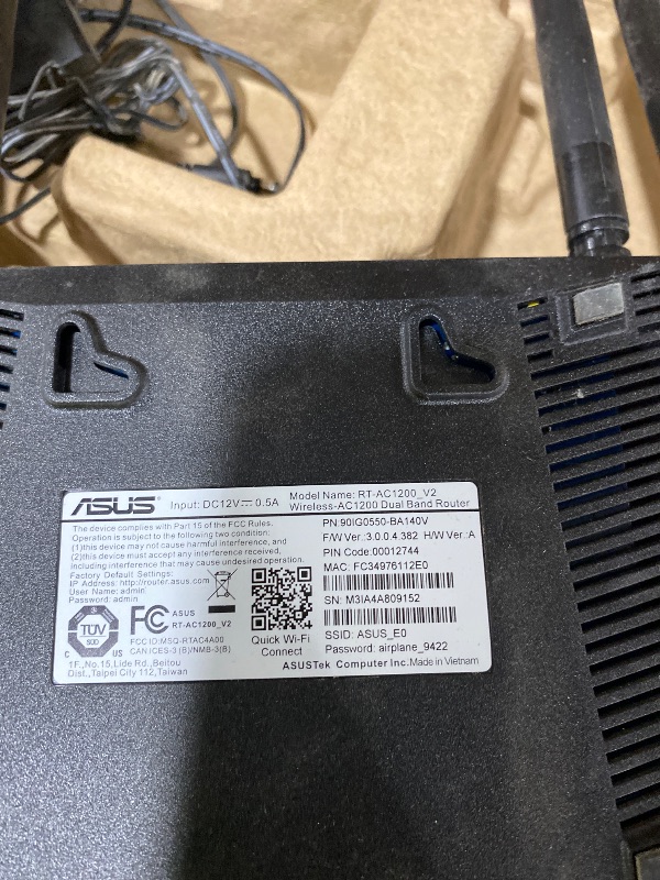 Photo 1 of ASUS WiFi Router (RT-AC1200_V2) - Dual Band Wireless