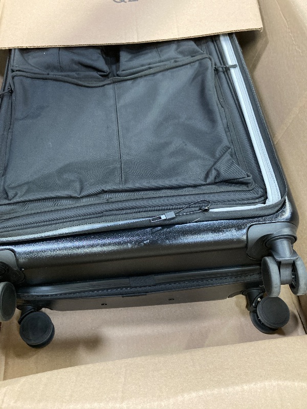 Photo 1 of ***ITEM HAS BROKEN ZIPPER***FOGFLY 24-Inch Expandable Hardshell Suitcase