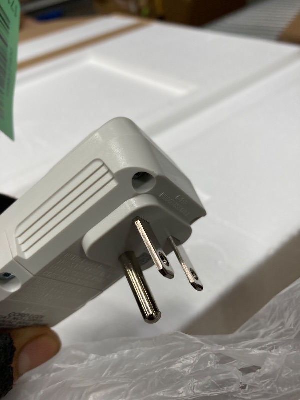 Photo 1 of **It's used, it couldn't connect because it has a different connector*****Keystone 14,000 BTU Wall Mounted AC Unit and Dehumidifier, 230V, Wall Unit for Bedroom, Garage, Nursery, and Large Rooms up to 700 Sq.Ft., AC Wall Unit with Remote Control