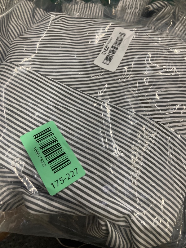 Photo 1 of clothing size m