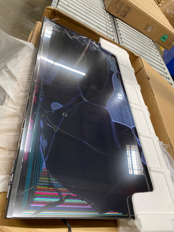 Photo 1 of *****Broken. NO Refurn. No Return******Samsung 43-Inch Class M70H Series, Mini LED, 4K, Smart TV, 2026 Model
