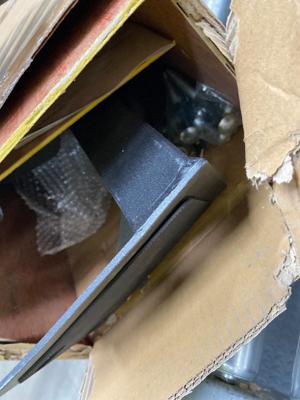 Photo 1 of *Box damaged* VEVOR Boat Trailer Steps, 3-Step, Heavy-Duty Boat Trailer Steps with Handle, Non-Slip Surface, 3 Mounting Angle Options, Carbon Steel Ladder Suitable for 3" x 3"/3" x 5"/4" x 4" Frame, Side Mounting