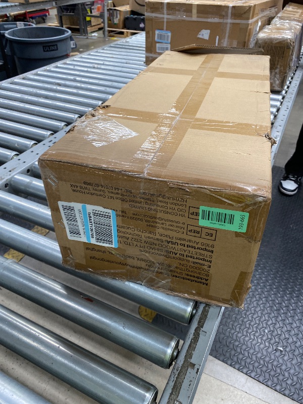 Photo 1 of *Box damaged* VEVOR Boat Trailer Steps, 3-Step, Heavy-Duty Boat Trailer Steps with Handle, Non-Slip Surface, 3 Mounting Angle Options, Carbon Steel Ladder Suitable for 3" x 3"/3" x 5"/4" x 4" Frame, Side Mounting