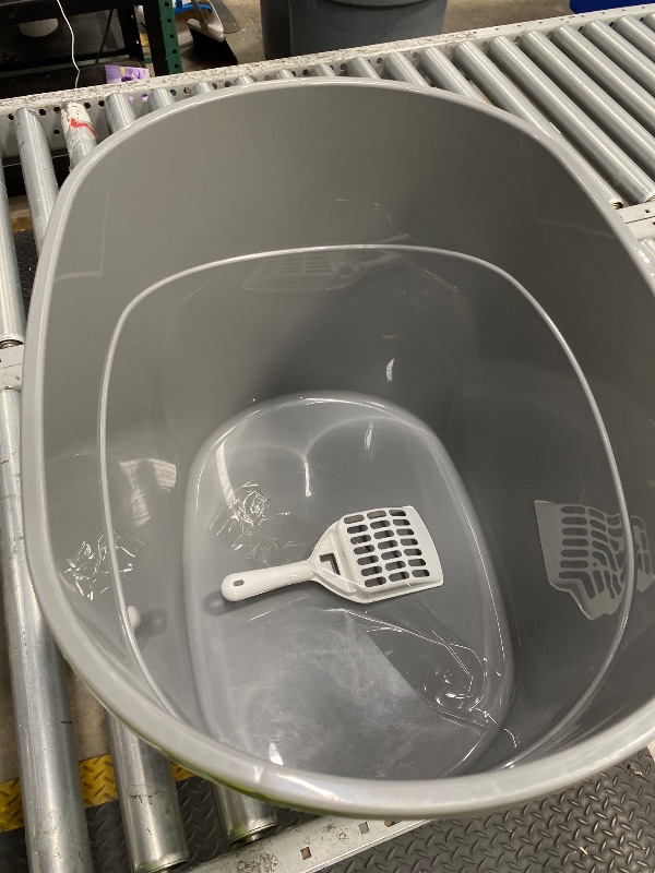 Photo 1 of *Lid missing* IRIS USA Large Top Entry Cat Litter Box with Lid, Enclosed Covered Cat Litter Box for Indoor Cats, Dog Proof Design, Odor Control, Litter Tracking Reduction, Scoop Included, Gray/White