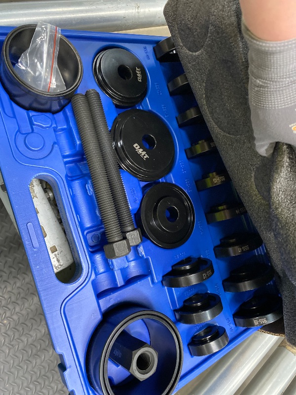 Photo 1 of *Minor damage* Orion Motor Tech Wheel Bearing Press Kit for Front Wheel Drive Bearing Removal & Installation, 24pc Wheel Bearing Puller Tool Set with Sliding Screws Universal Bushings Sleeves