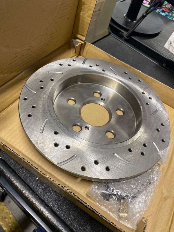 Photo 1 of *HEAVY* VIPCAR Rear Brake Pads and Rotors Kit for Toyota Corolla 2009-2019