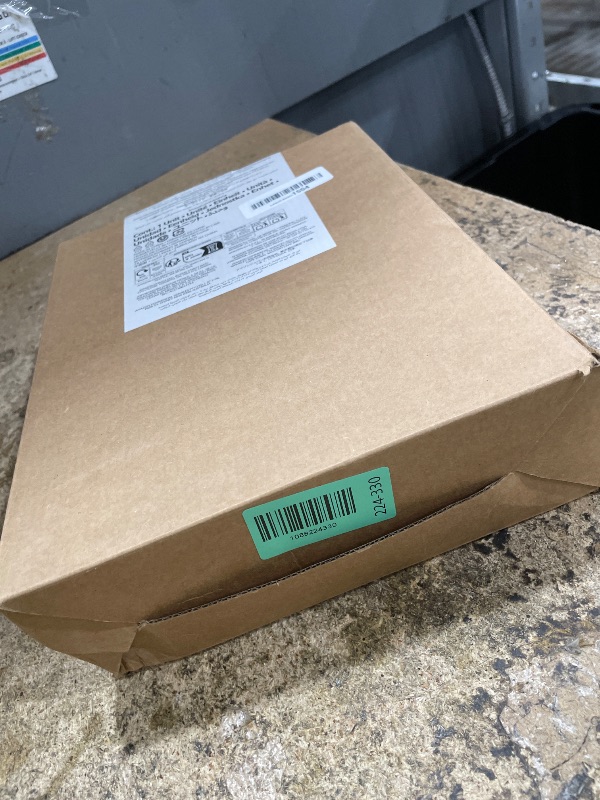View 2 of **TESTER MISSING** Amazon Basics Battery Storage Case with Tester